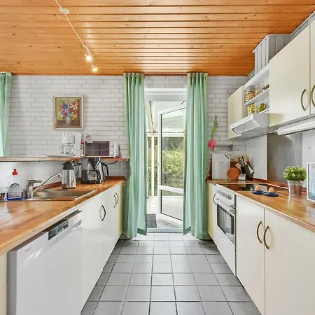 Holiday home Awesome In Romo With Kitchen *